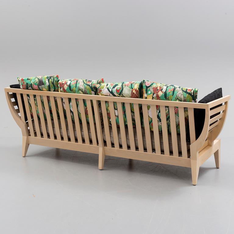 NIRVAN RICHTER, soffa, "Träsoffa", Norrgavel.