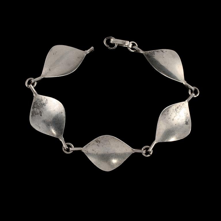 ARMLÄNK, sterlingsilver, Borgila, Stockholm, 1958. Vikt 14 g.