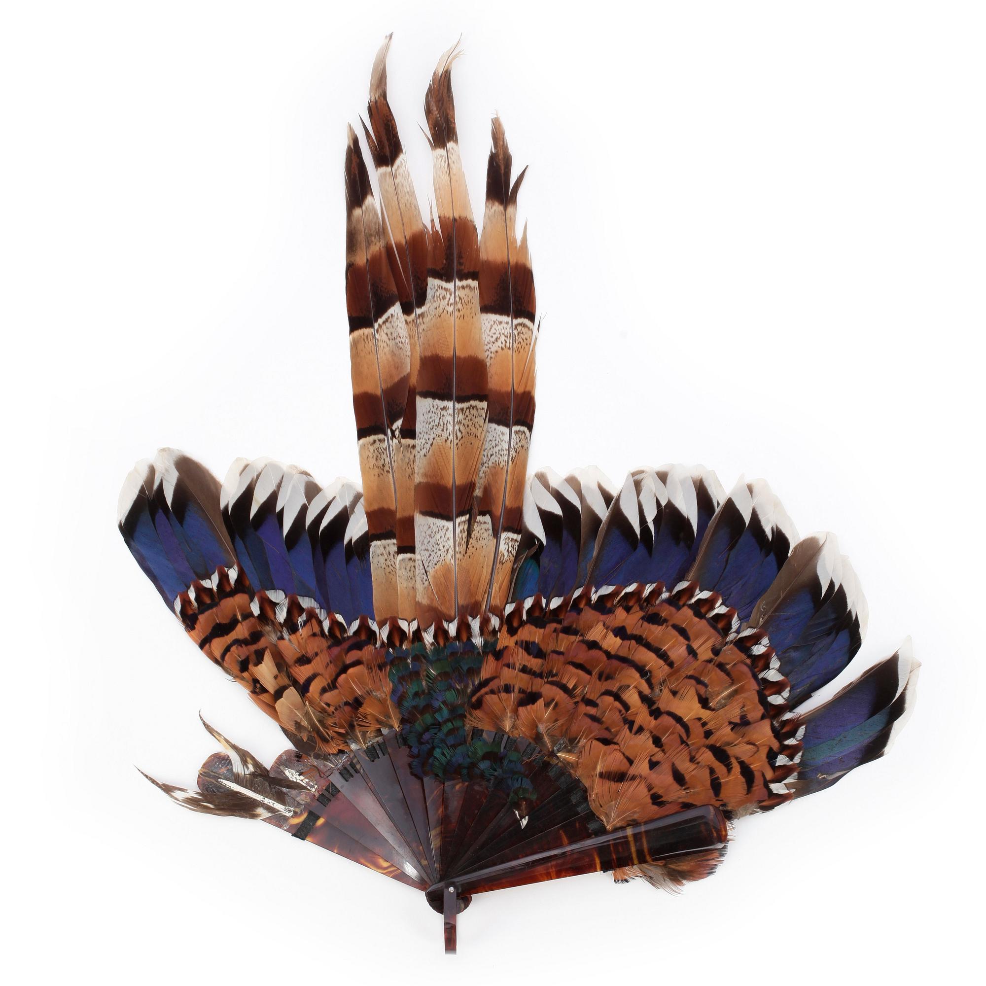 FOLDING FAN, 4 pieces, Southeast Asia from the first half of the 20th century.