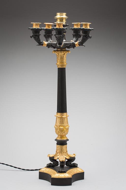 BORDSLAMPA/KANDELABER, empirestil, 1900-talets slut.