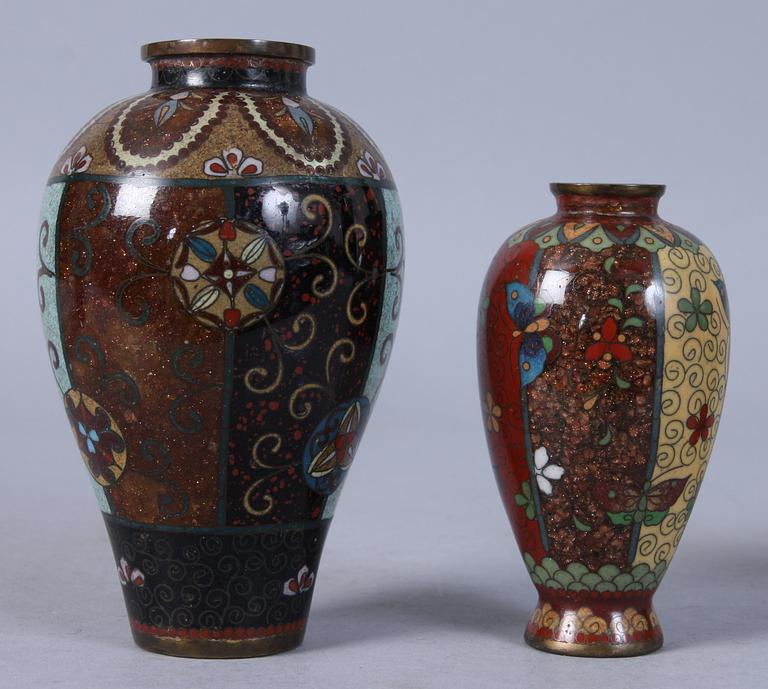 VASER, 6 st, cloisonné, 1900-talets första kvartal.