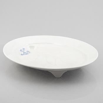 An iron stone china serving dish, Rörstrand, early 20th century.