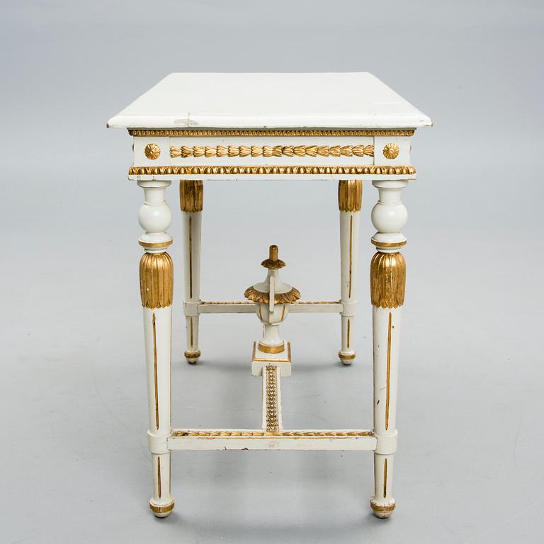 BORD, sengustaviansk stil, 1900-talets början.
