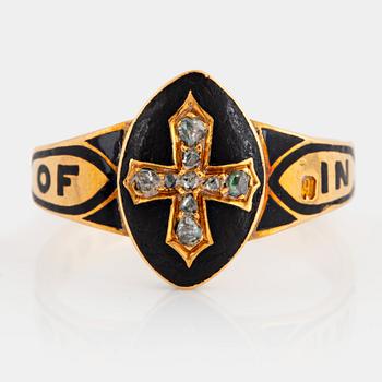 A mourning ring in 18K gold and black enamel set with rose-cut diamonds.