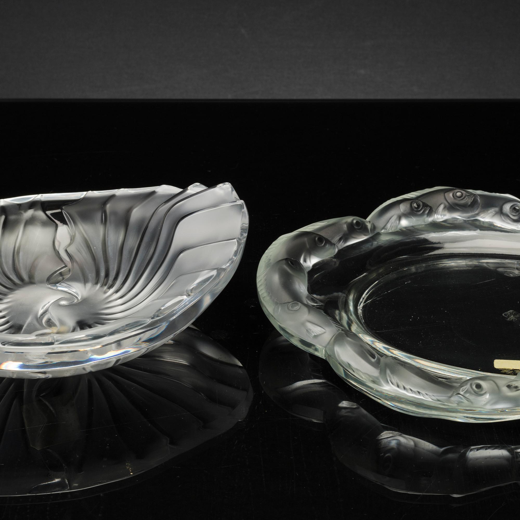 2 pcs of glass dish, Lalique,