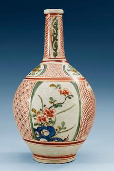 A Japanese vase, second half of 17th Century.
