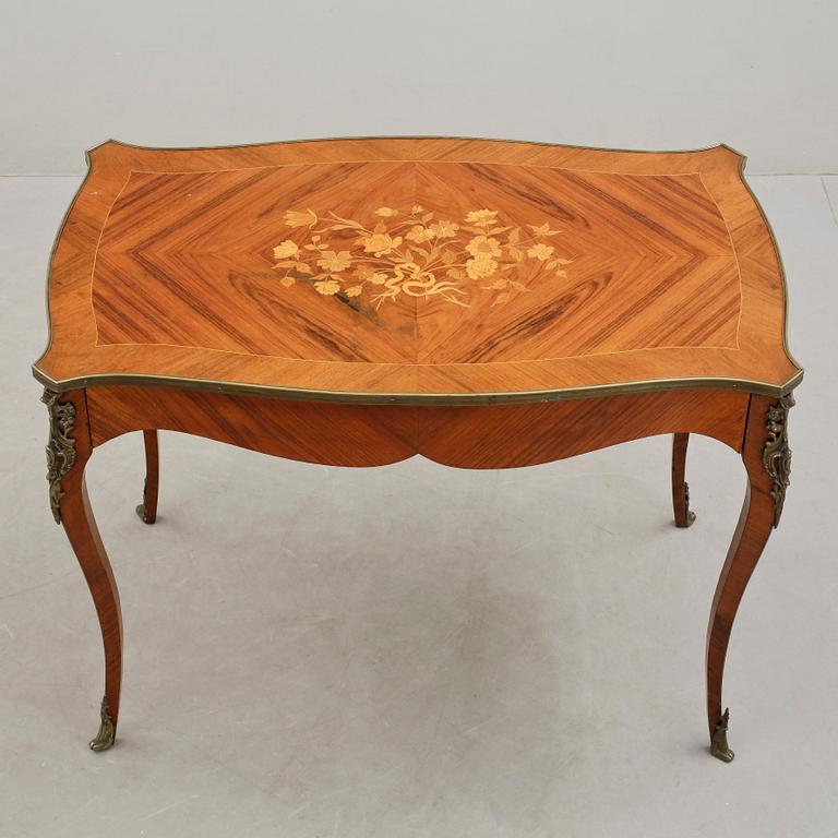 BORD, Louis XV-stil, tidigt 1900-tal.