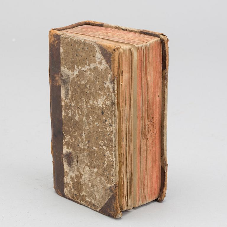 Pub. Virgilii Maronis opera cum adnotationibus by Johannis Minellii. Rotterdam 1697.