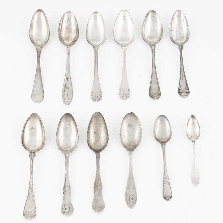 Skedar,  12 st, silver, bla av Johan Jacob Ulfsberg,  Nyköping 1813.