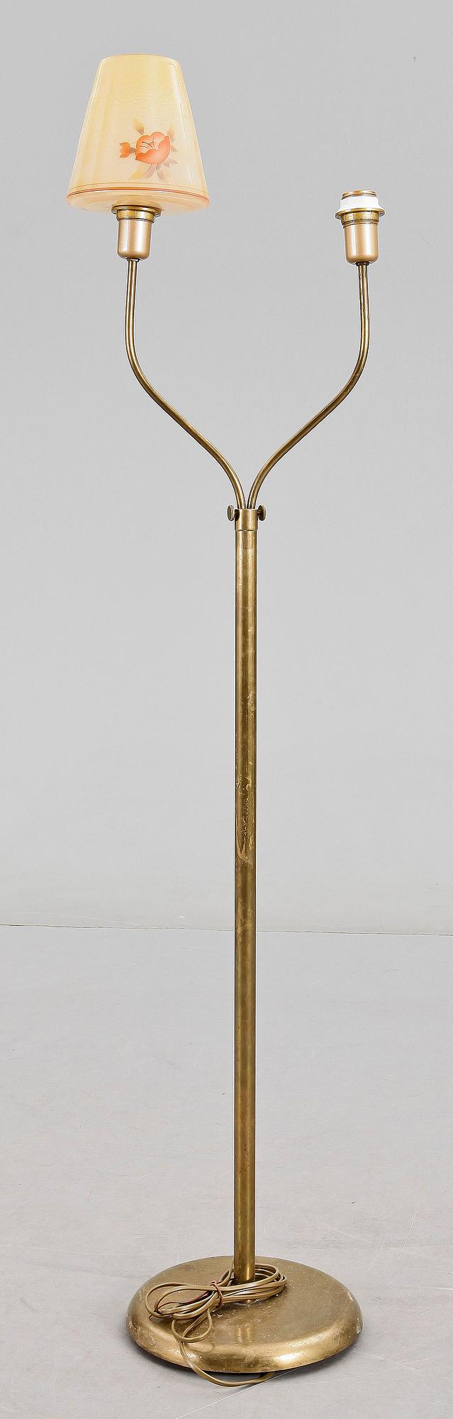 GOLVLAMPA, 1900-talets mitt.