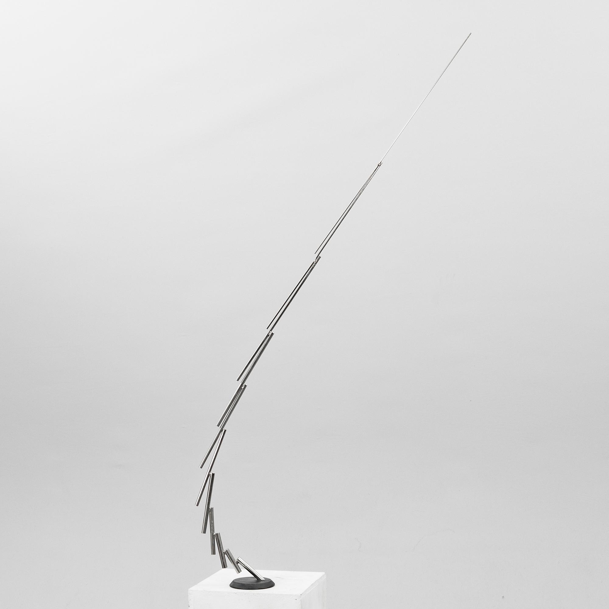 Oscar Reutersvärd, skulptur "Uppåtsträvande".
