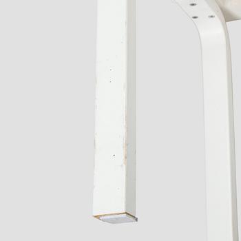 Alvar Aalto, penkki, 153B, Artek 2004.