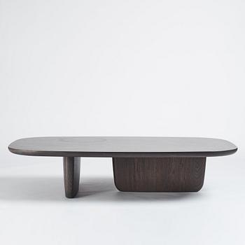 Edward Barber & Jay Osgerby, a "Tobi-ishi, Small table" , low table, B&B Italia, post 2014.
