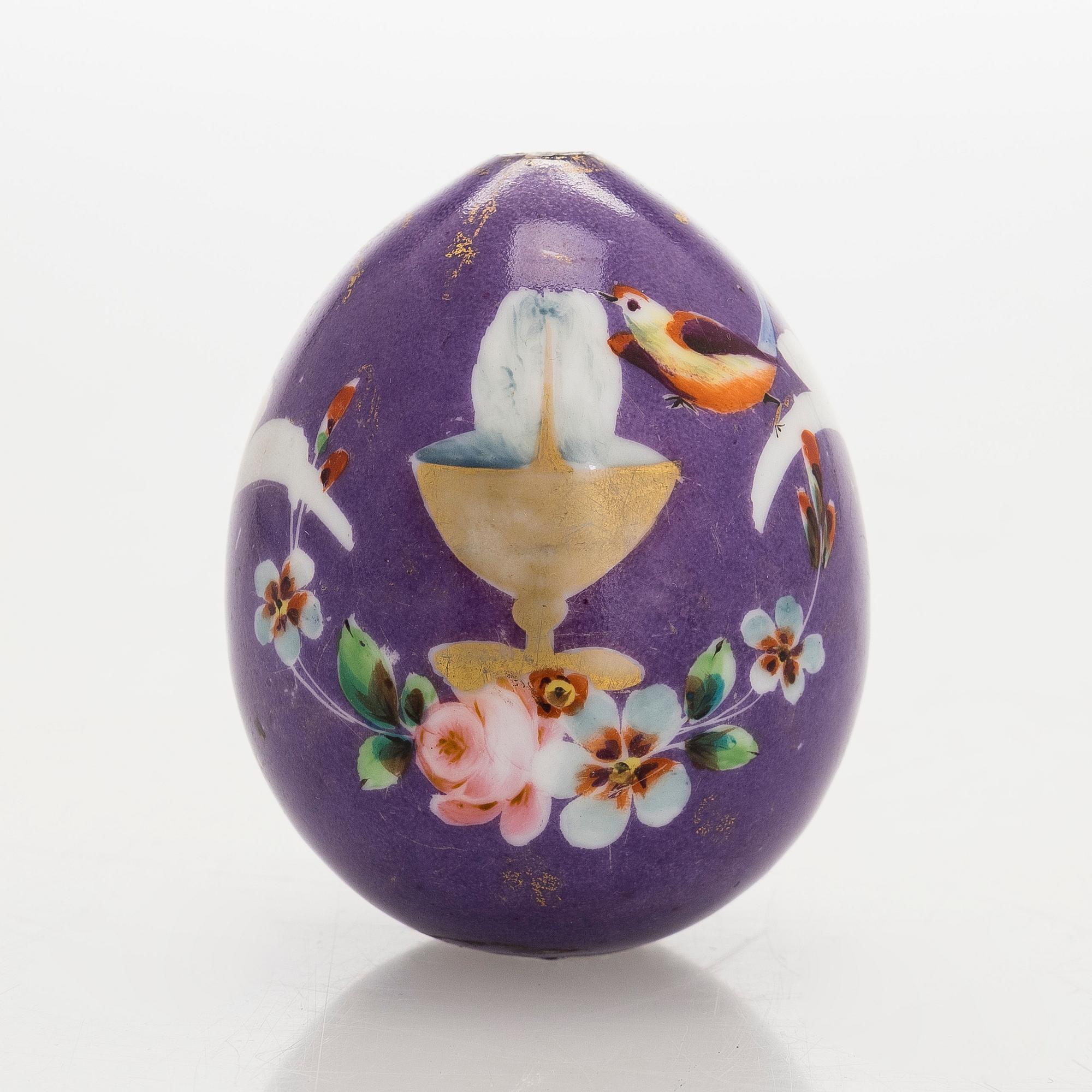 Dekorationsägg, porslin, Ryssland, kring sekelskiftet 1900.