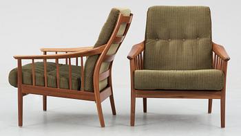 FÅTÖLJER, ett par, 1960/70-tal.