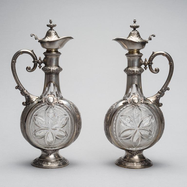 VINKANNOR ETT PAR, silver 800, troligen Tyskland ca 1880.