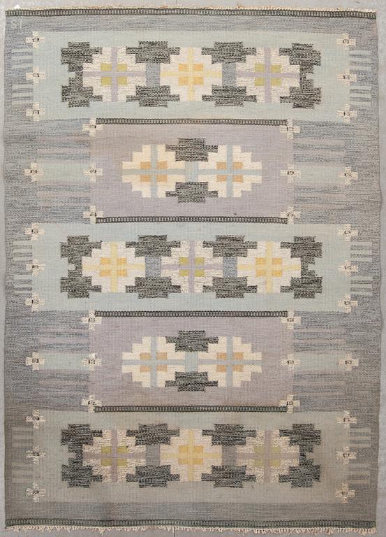 MATTA, rölakan, monogramsignerad IS (Ingegerd Silow), ca 230 x 166 cm.