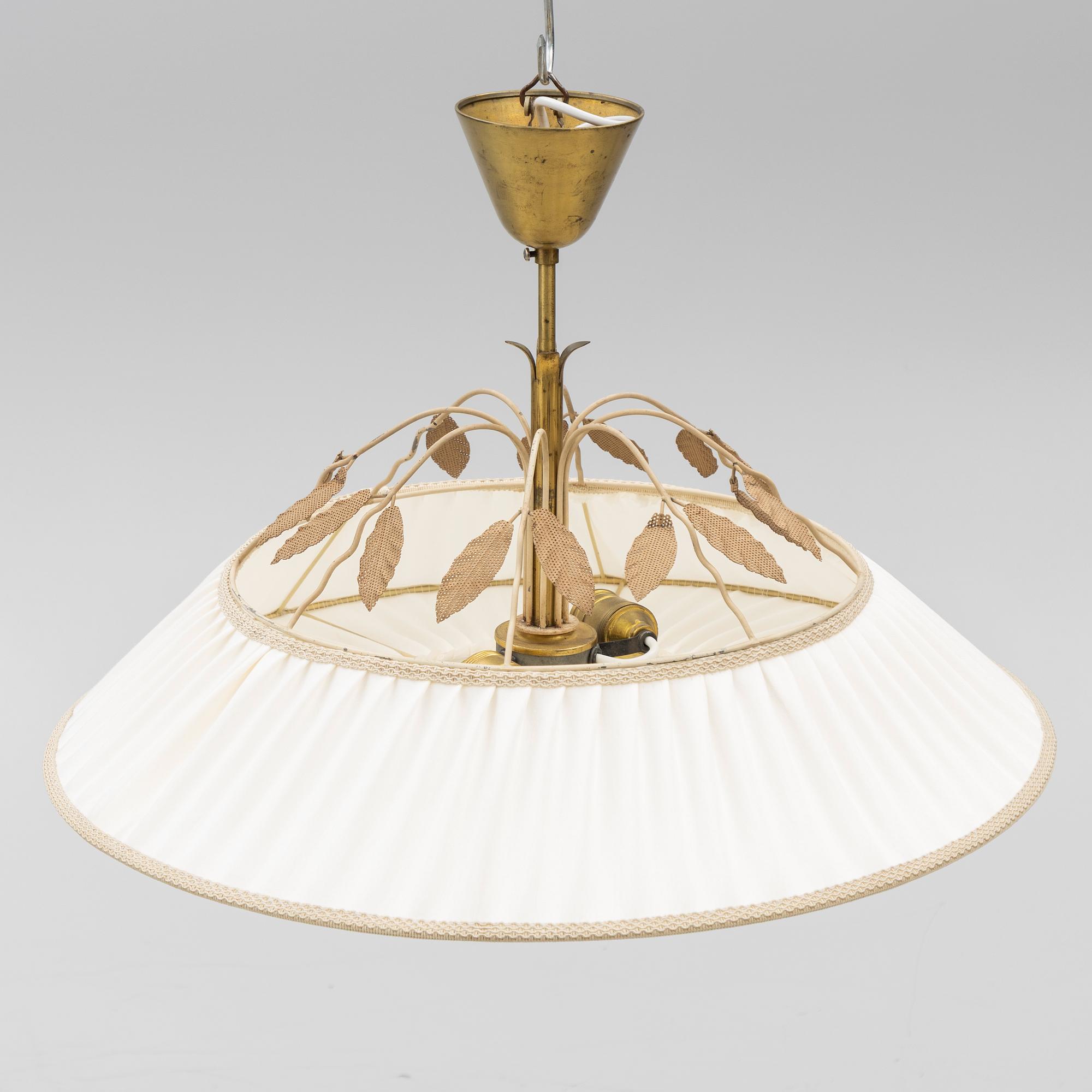 Swedish Modern, a ceiling lamp, attributed to Corona Belysningskultur, Stockholm, 1940s.