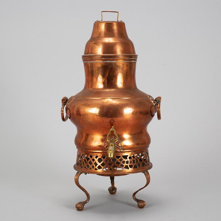 A early 19th century copper samovar.