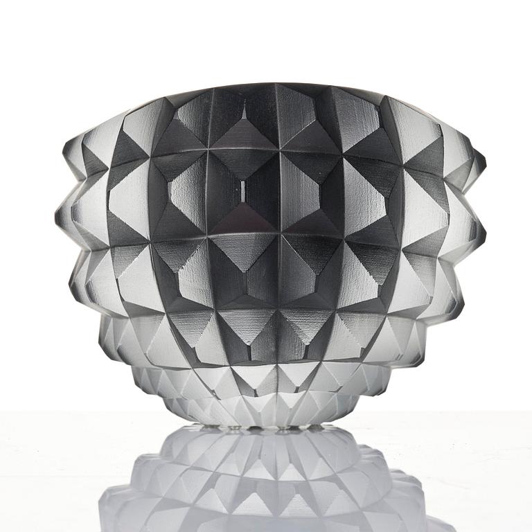 Mårten Medbo, skål, "Core", ed. 2/4, glas, Ajeto, Nový Bor, Tjeckien, 2010.