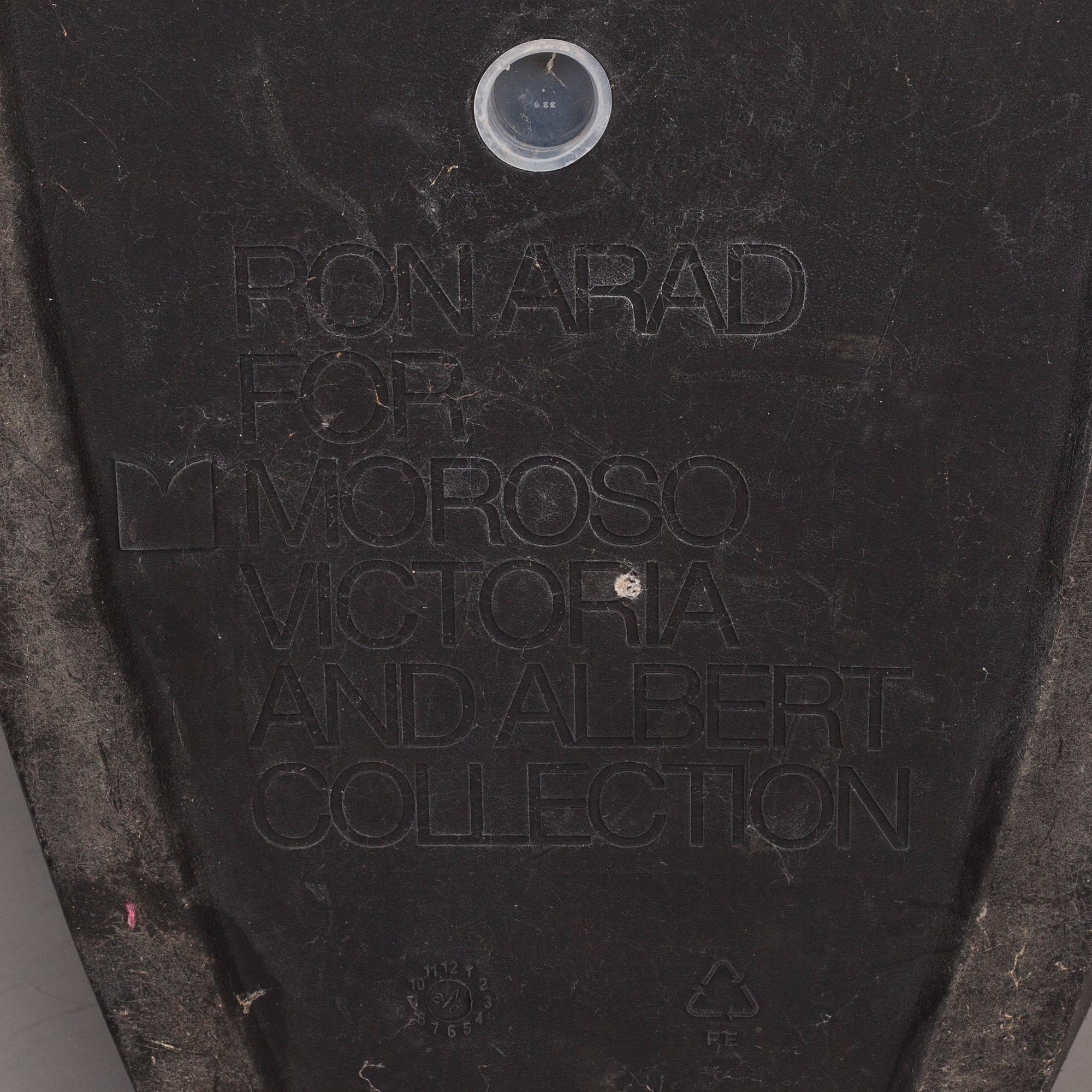 Ron Arad, fåtöljer, 4 st, "Little Albert Outdoor Armchair", Moroso Italien.