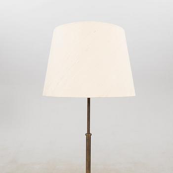 Josef Frank, golvlampa, modell 2326, Firma Svenskt Tenn.