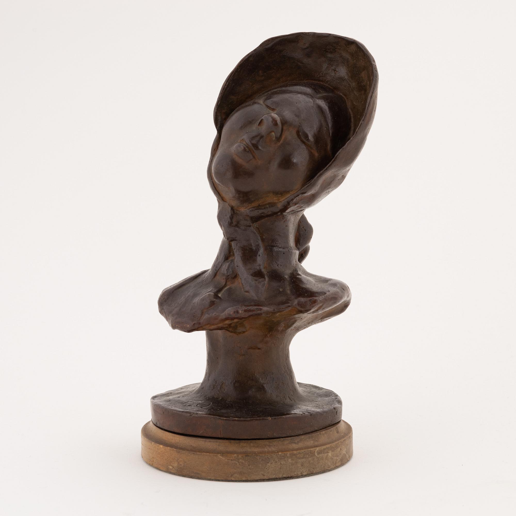Unknown artist, 20th Century, sculpture, bronze, signed FQ.