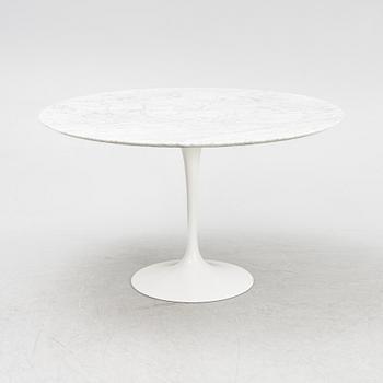 Eero Saarinen, a 'Tulip' table, Knoll International.