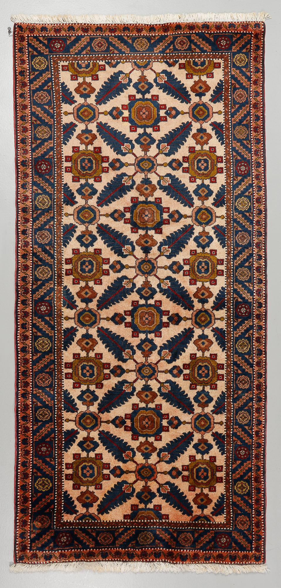 MATTA, Bachtiari, old, 192 x 90 cm.