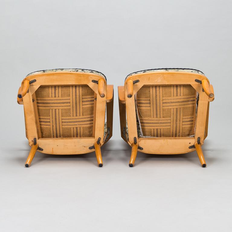 Werner West, a pair of 1930s/40s armchairs for Wilh. Schaumannin Vaneritehdas Oy, Jyväskylä, Finland.