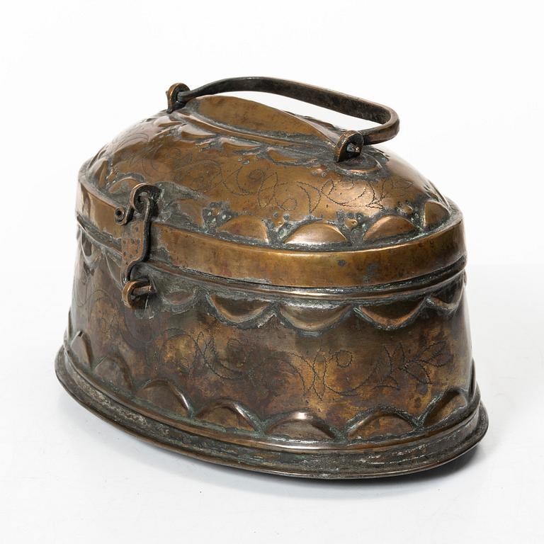 A Swedish baroque repousse copper box, 18th century.