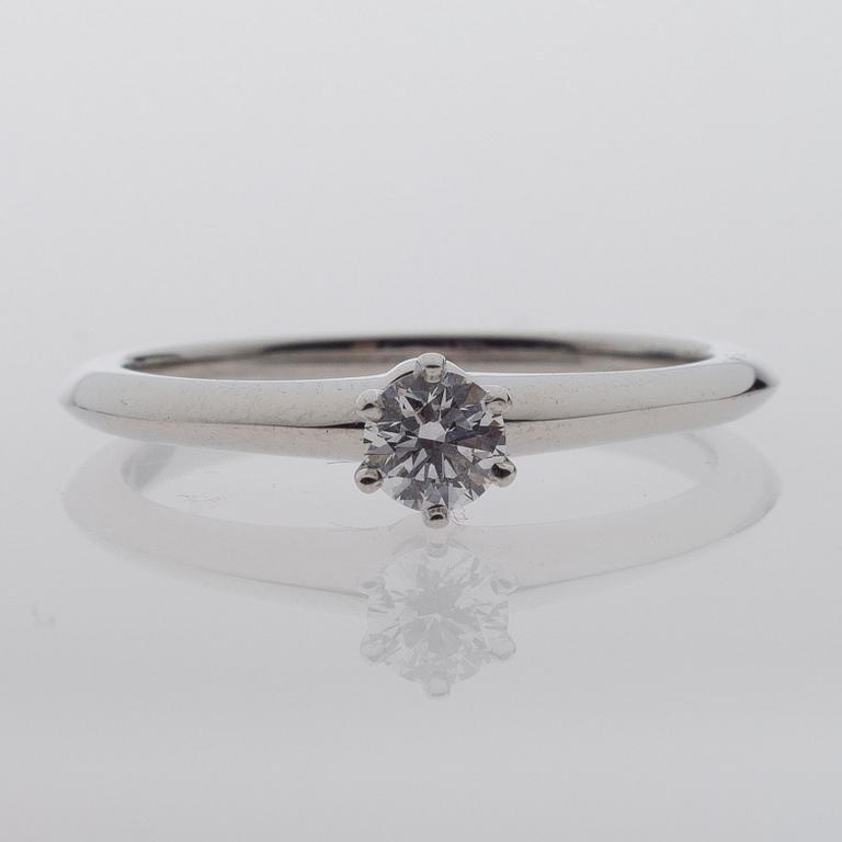 SORMUS, Tiffany, briljanttihiottu timantti, platinaa.