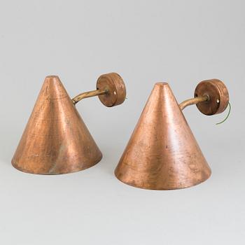 HANS-AGNE JAKOBSSON, a pair of wall lights, 'Tratten', Markaryd.