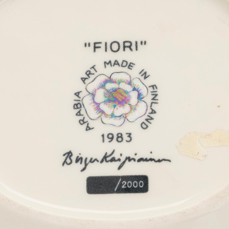 Birger Kaipiainen, a ceramic 'Fiori dish', marked Birger Kaipiainen, Arabia art made in Finland 1983, 1212/2000.