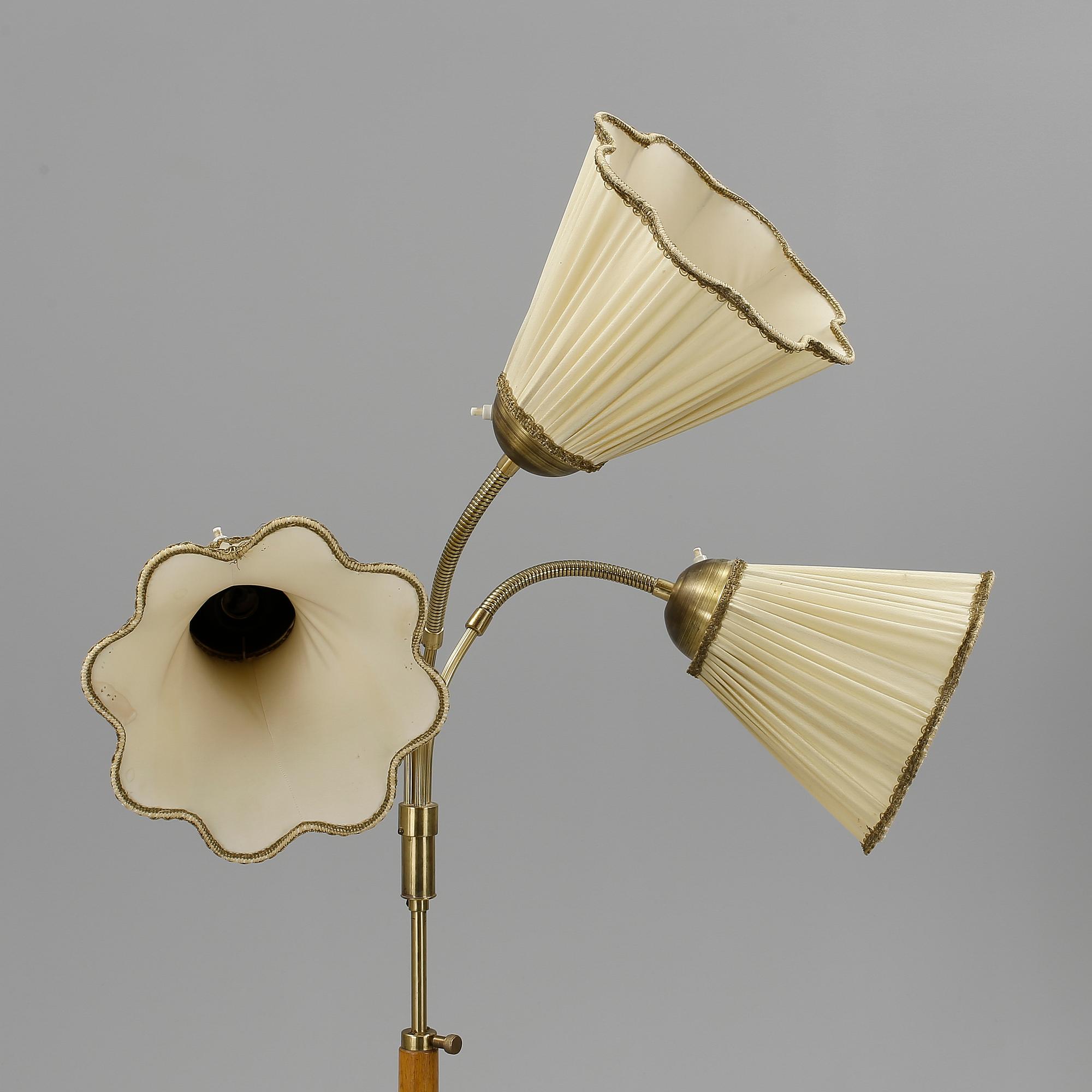 GOLVLAMPA, 1940-50-tal.