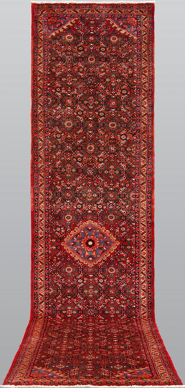 A Hosseinabad runner, ca 427 x 110 cm.