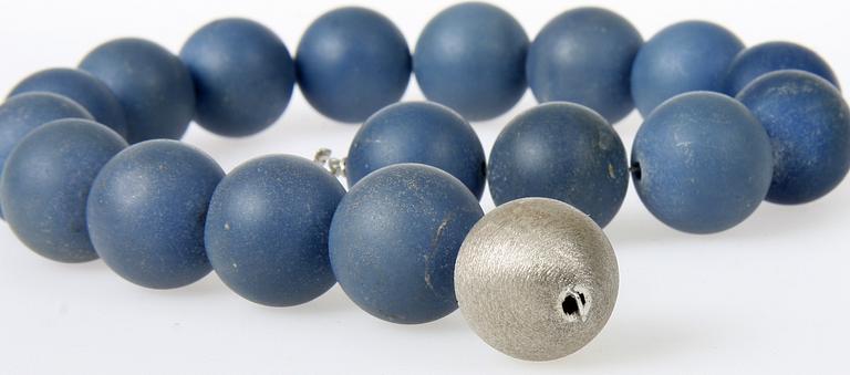 HALSBAND, Ole Lynggaard, 1900-tal.