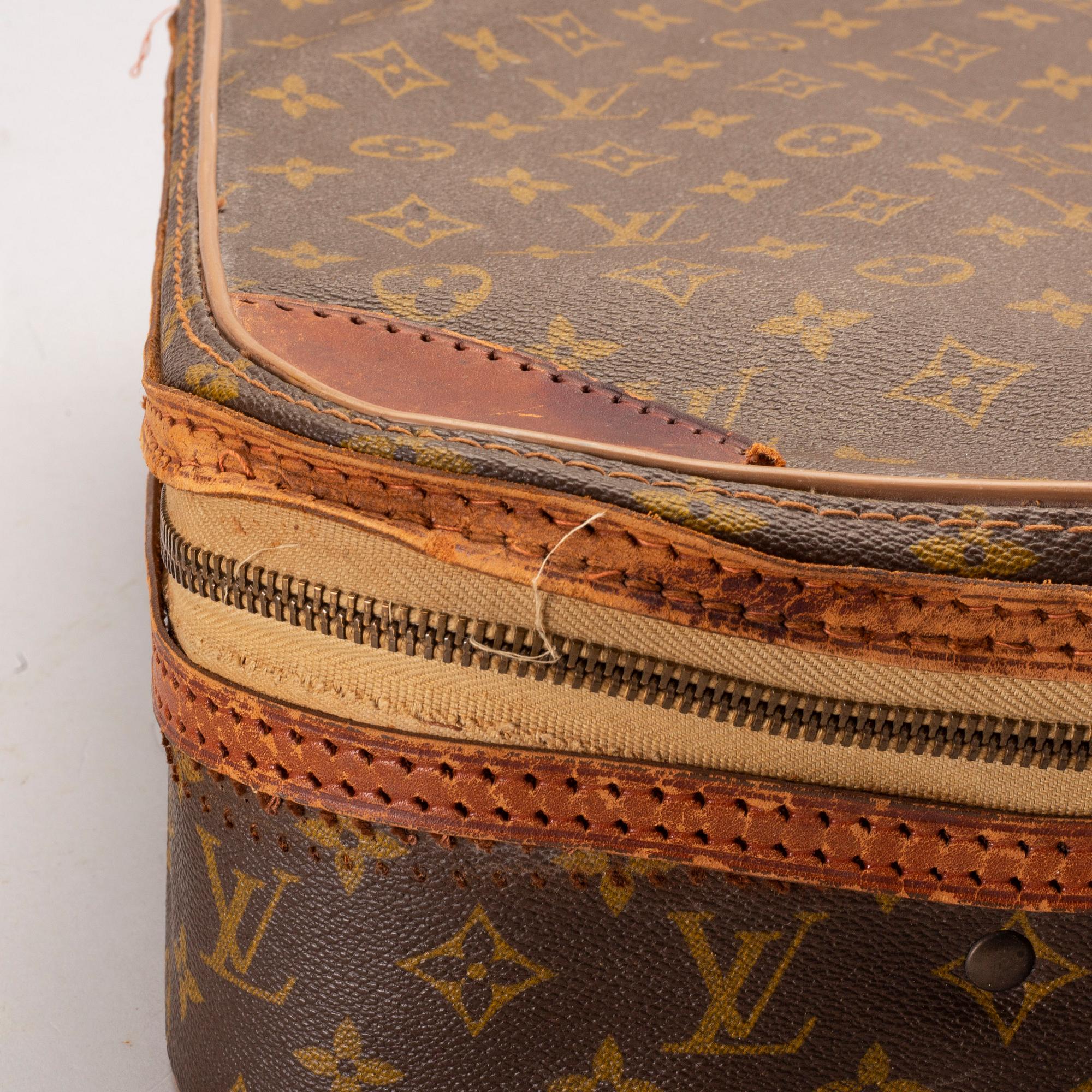 LOUIS VUITTON  weekendväska.