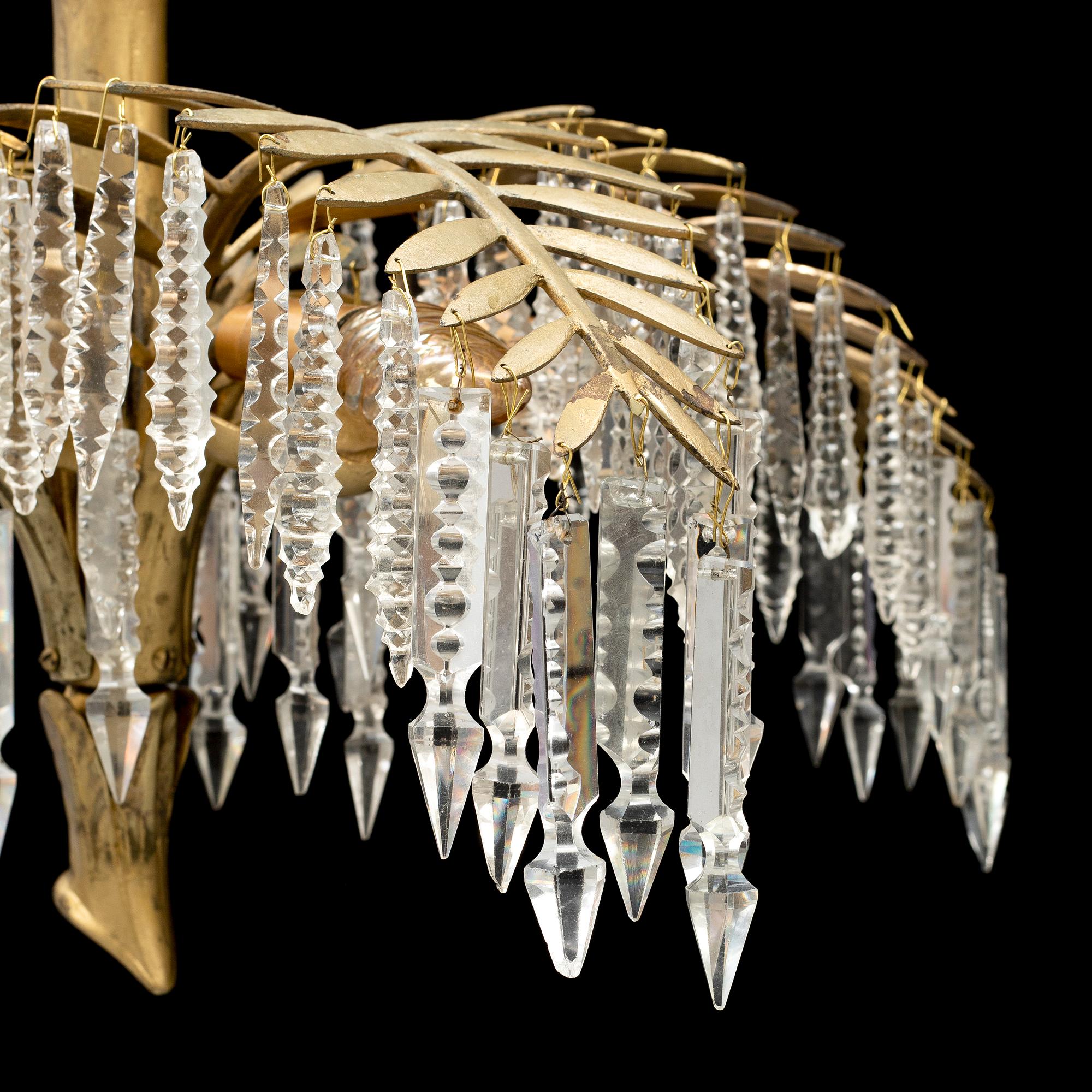 An early 20th Century ceiling lamp.