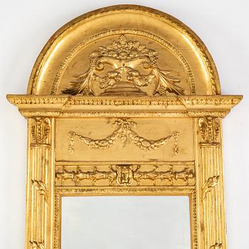 A first half of the 19th century mirror.
