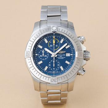1033. Breitling, Avenger, Chronograph 45, ca 2024.