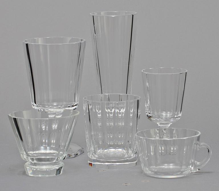 GLASSERVIS, 71 delar, Karlberg, Elis Bergh, Kosta, 1900-tal.