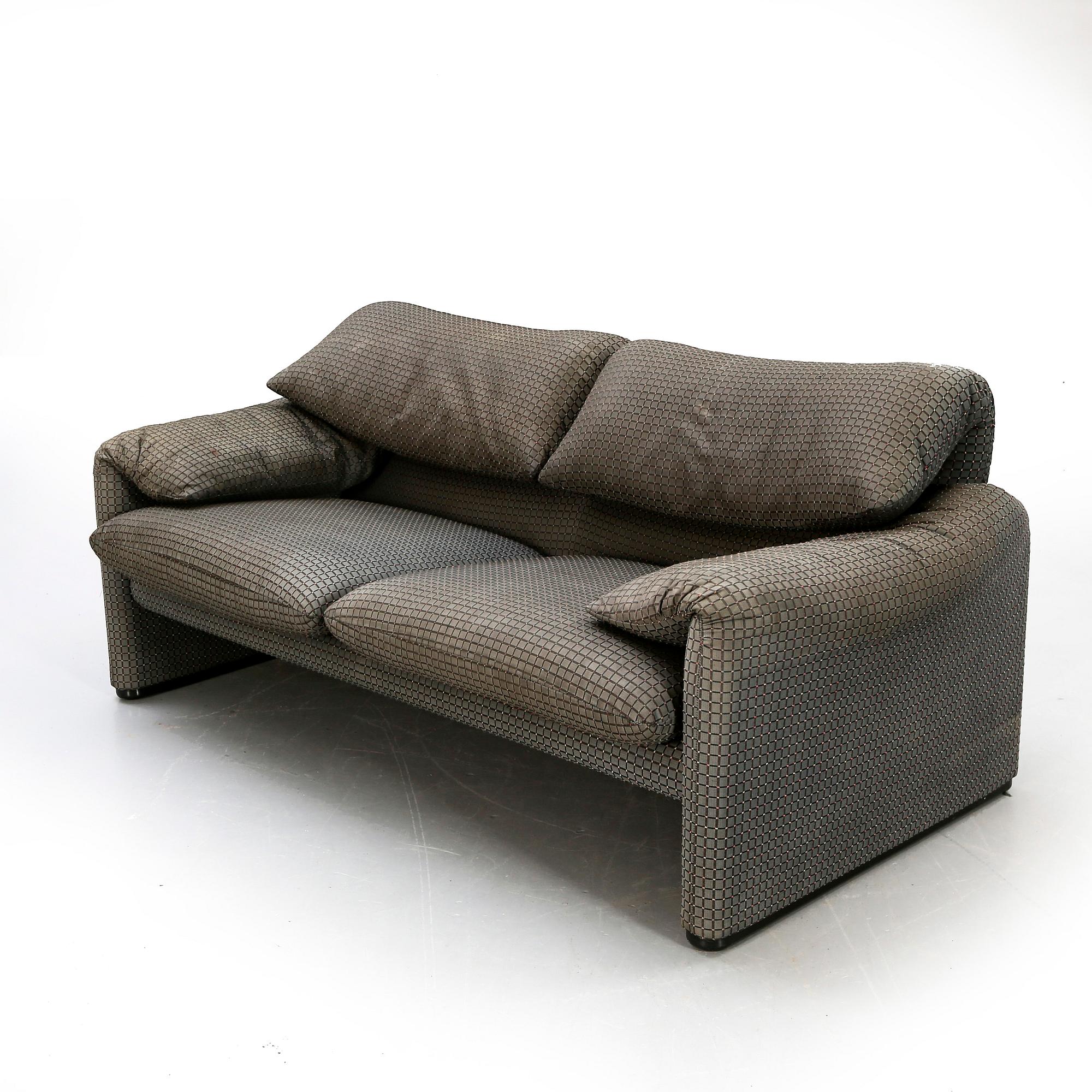Vico Magistretti, soffa "Maralunga"för Cassina 1900-talets senare del.