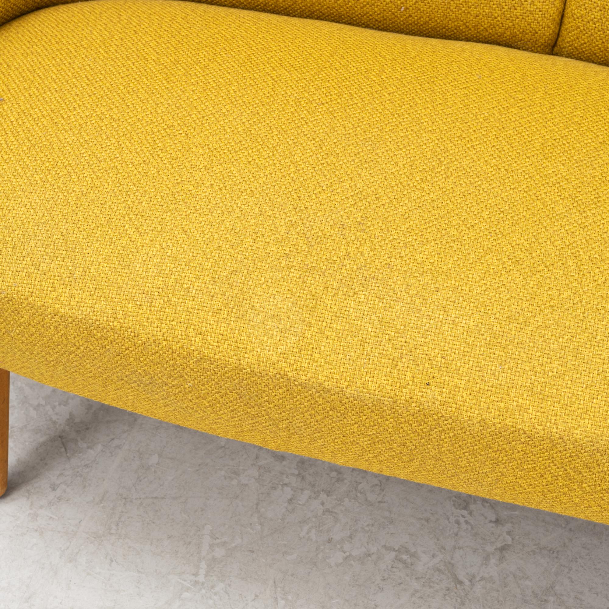 Soffa, Lani, 1900-talets mitt.