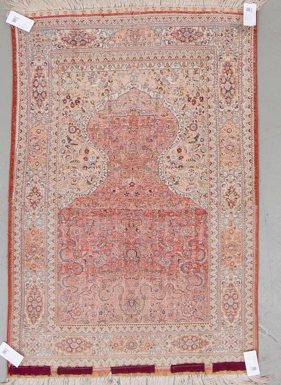 MATTA, sannolikt Kina. Ca 134x88 cm.
