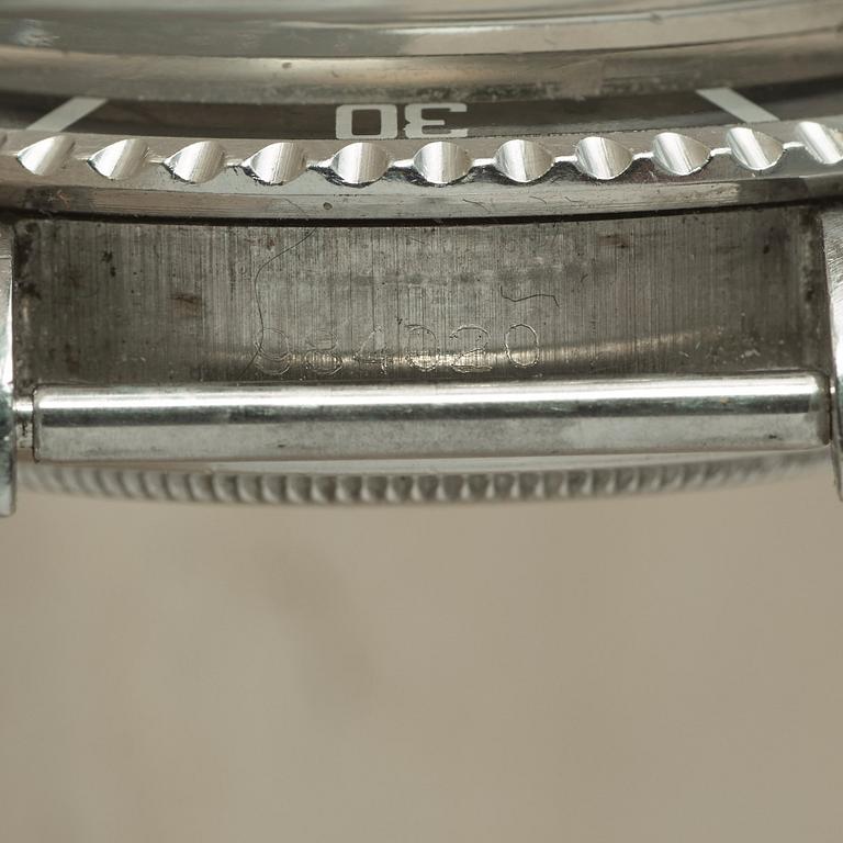 ROLEX, Oyster Perpetual, Submariner (200m=660ft), "Upper-underline, gilt, meter first, pointed crown guards",