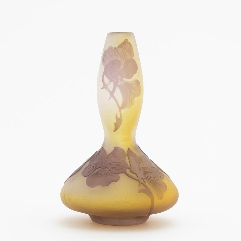 Emile Gallé, a cameo glass vase, Nancy, France, around 1900.