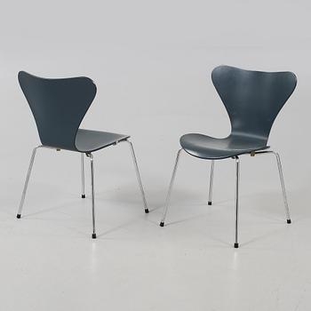 STOLAR, 6 st, "Sjuan", Arne Jacobsen, Fritz Hansen, Danmark, 1900-talets andra hälft.