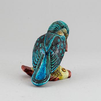 GUNNAR NYLUND, a stoneware sculpture of a Kingfisher, Rörstrand, Sweden mid 200th century.