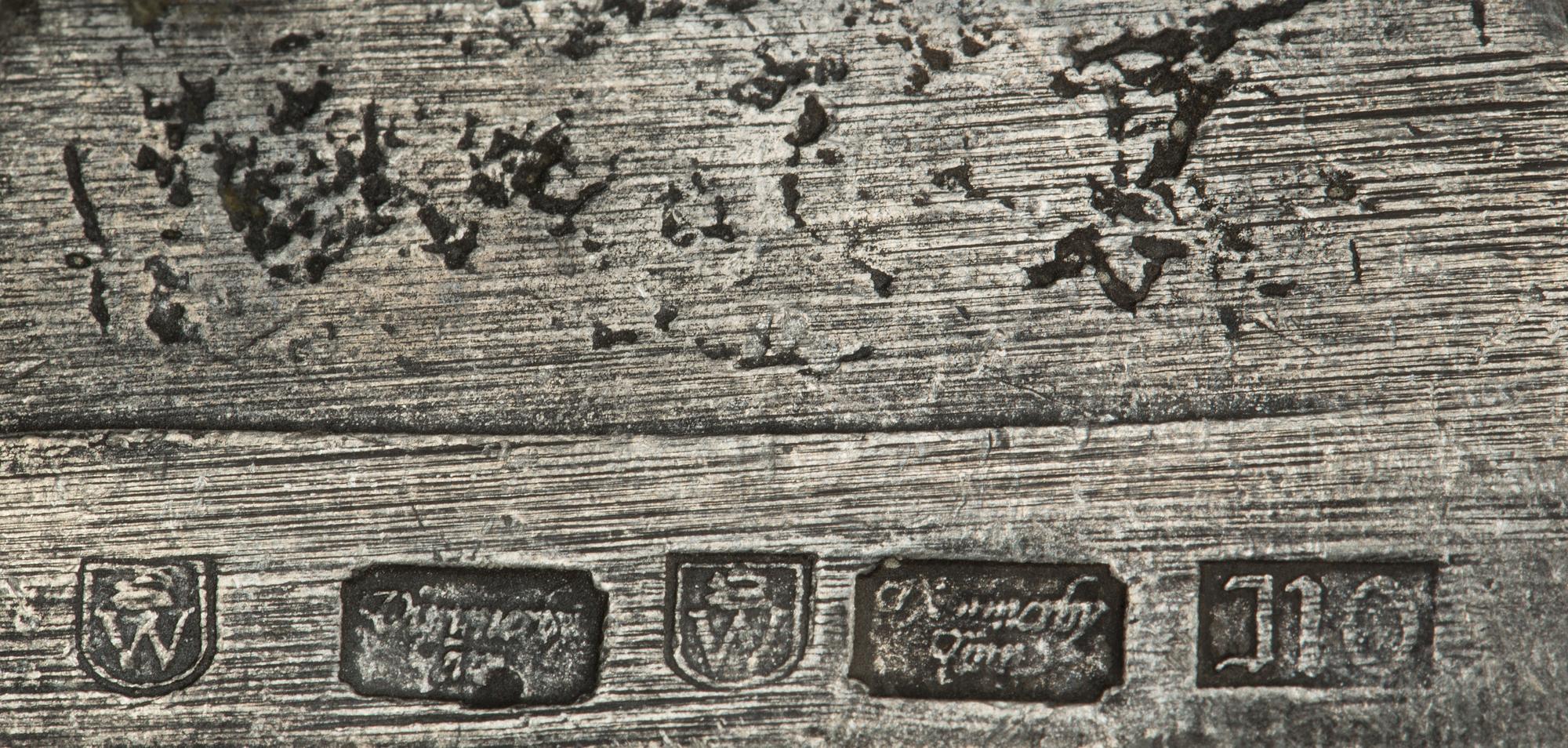 HENRY GUSTAFSSON, skulptur, sten och tenn, signerad.